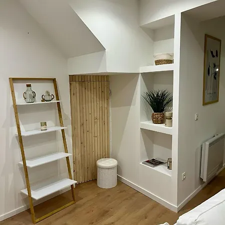 L' Appart' , Tendance Et épuré Avec Bel Extérieur, Proche Du Centre Appartamento Amiens